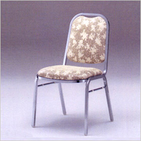 パイプ椅子1